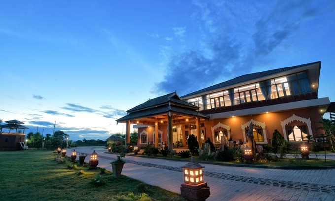Nyaung-U Hotel | Bagan Emerald Hotel