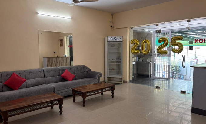 Raja Park Hotel | Bagga Vilas