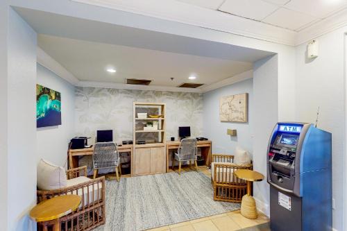 Bahama Bay Apartment | Bahama Bay Resort 18707