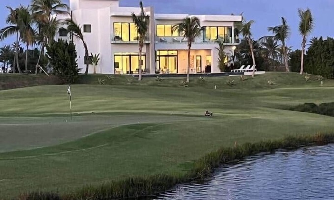 Herreras House | Bahia Beach Mansion- Casa Prestige