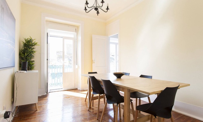Bairro Alto Apartment | Bairro Alto Duplex with View by Central Hill