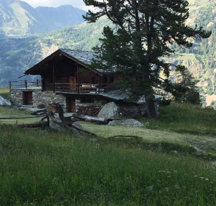 Gressoney-Saint-Jean Ski Chalet | Baite Cialvrina