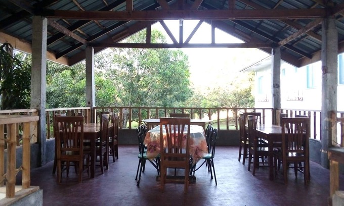 Guindulman House | Balai Mariacaria Pension House