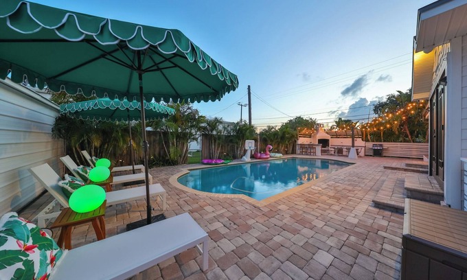 North Hyde Park House | Bali Resort Home with pool, putting green, golf simulator, game room
