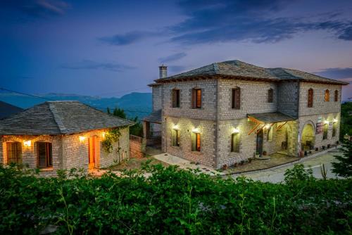 Vradeto Hotel | Balkoni Zagoriou
