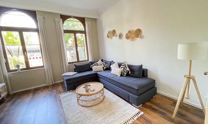 Hasselbachplatzviertel Apartment | Bamboo City