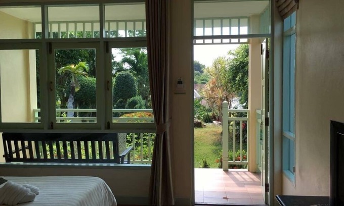 Ban Tai House | Bamboo House Kanchanaburi