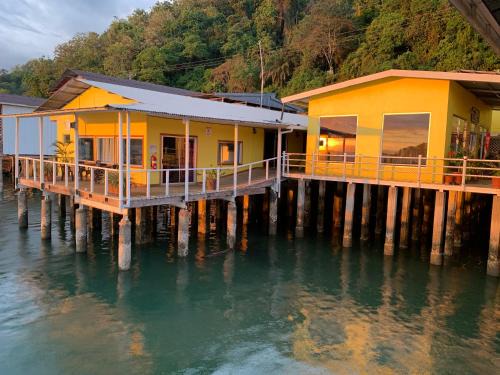 Golfito Hotel | Banana Bay Marina
