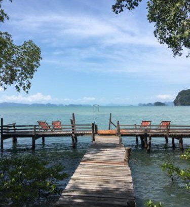 Ban Thalane Resort | Bananas Resort & Restaurant