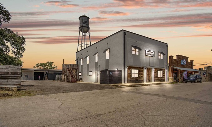 Bandera House | Bandera Salt Block.