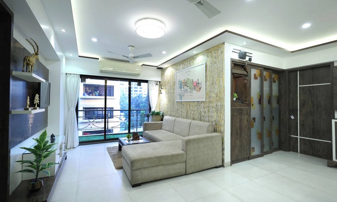Bandra East Apartment | Bandra Lux stay - 2 BHK apartment