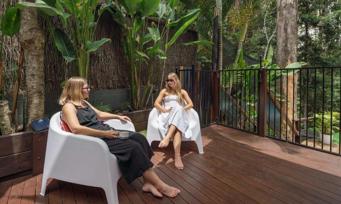 Buderim House | Bangalow Retreat in Buderim