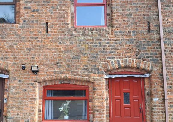 Forsbrook House | Bank Top Farm Cottages