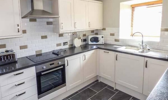 Crowdecote Cottage | Bank Top