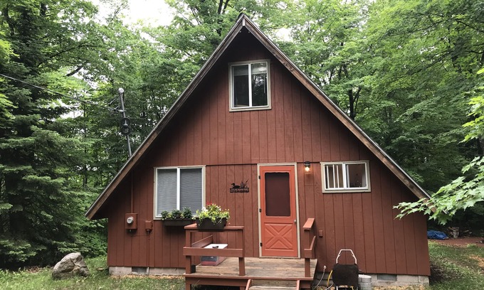 Michigamme House | Baraga County Beaufort Lake Cabin