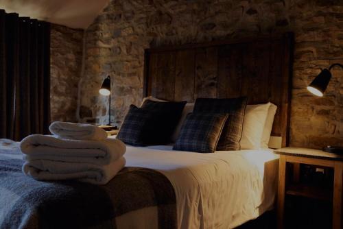 Fence Bed & Breakfast | Barley Mow