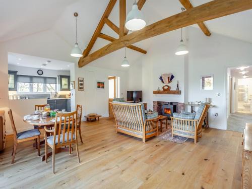 Tortworth House | Barn Cottage