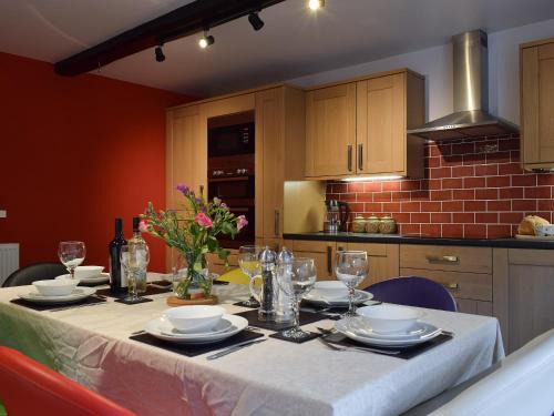 Giggleswick House | Barn House