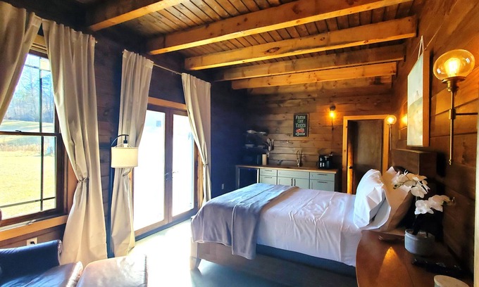 Hemp House | Barn Suite@The Meadows Ranch