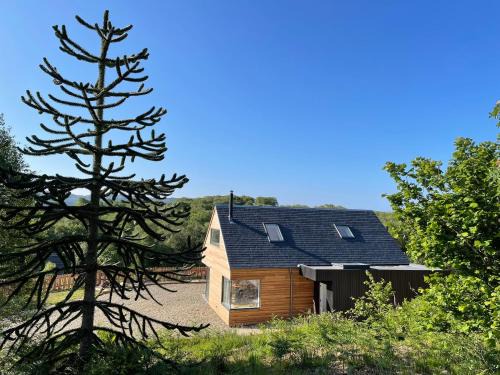 Ardfern House | Barrach