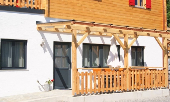 Poellauberg Ski Chalet | Barrierefreie Ferienwohnung, 2 Schlafzimmer - Feriendorf Pöllauberg