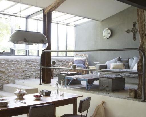 Saint-Etienne-de-Villereal Apartment | Bassiviere Barn Chic