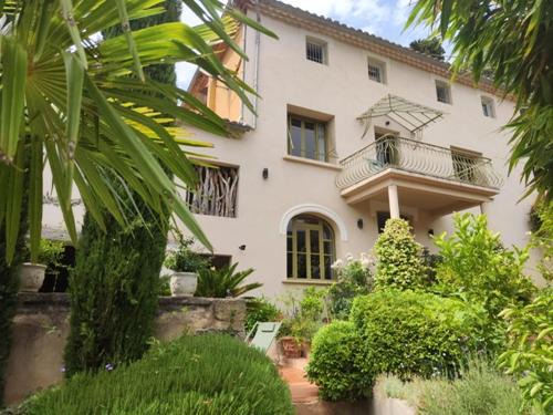 Gard Rhodanien House | Bastide du château