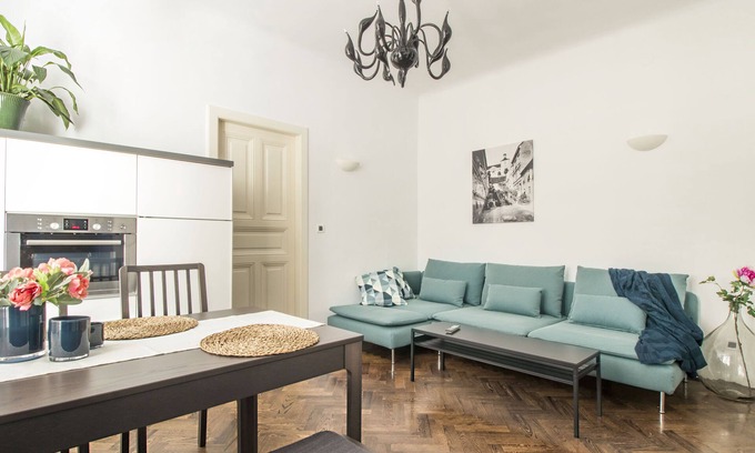 Donji Grad Apartment | BASTINICA Superior Ap ZAGREB, OldTown, CityCenter