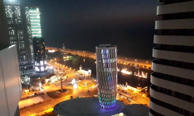 New Boulevard Apartment | Batumi Lotus Apartment in 100 m from the beach