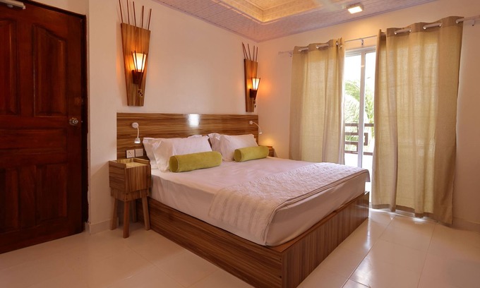 Thulusdhoo Island House | BATUTA MALDIVES FOURSON - STUNNING HOUSE