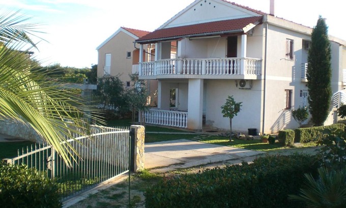 Batalaza Apartment | Bava