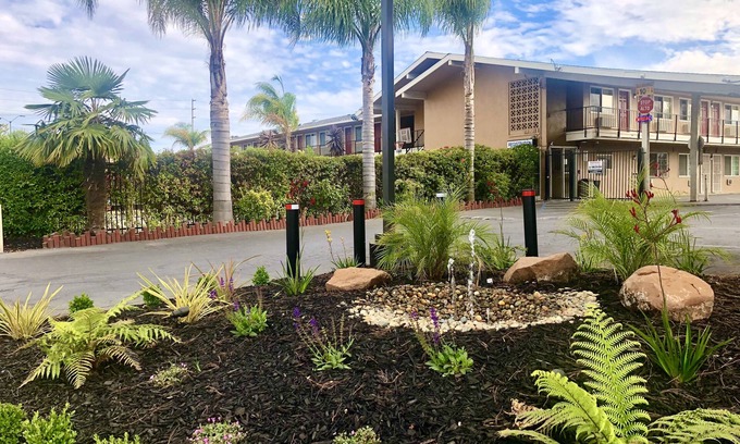 Oakland Hotel | Bay Breeze Inn