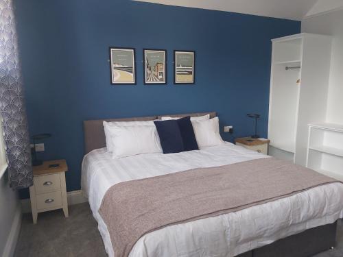 Totland Bay Bed & Breakfast | Bay House