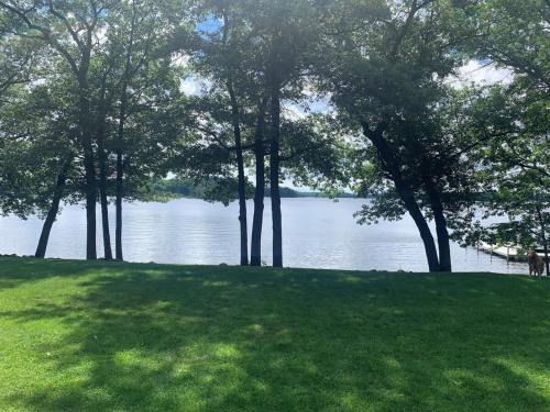 Deerwood House | Bay Lake Lakefront Cabin to Enjoy