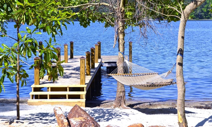 Steele Creek House | Bay protected big water get away. Sunsets! Pontoon boat available by request.