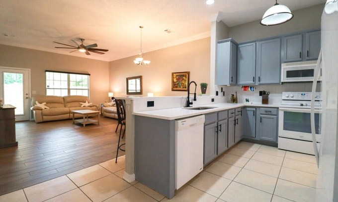 Niceville House | Bay side Bliss home in Niceville