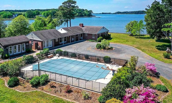 Davis Wharf House | Bayfront Retreat w/Game Room + Outdoor Pool!