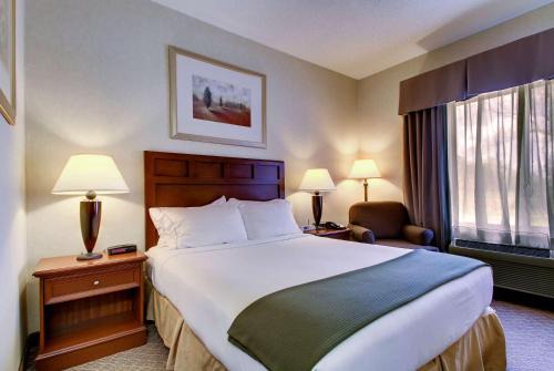 Kirksville Hotel | Baymont by Wyndham Kirksville University Area