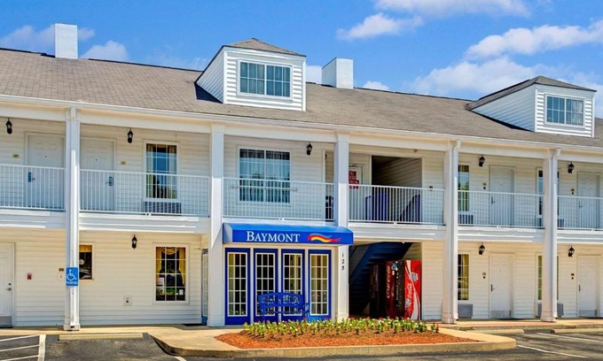 Smithfield Hotel | Baymont by Wyndham Smithfield