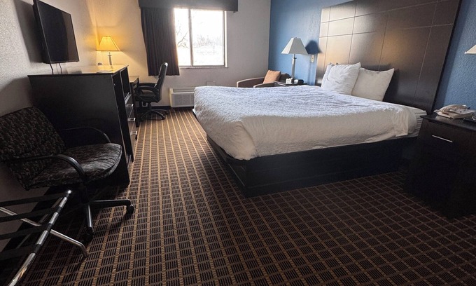 Richmond Hotel | Baymont Inn & Suites by Wyndham Richmond
