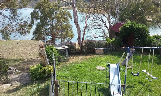Jindabyne Apartment | Bayside Garden Apartment