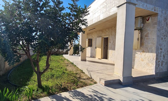 Torricella House | Beautiful villa near Torre Ovo, 800 meters from the sea.