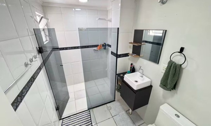 Barra Sul Apartment | Beachfront apartment with swimming pool in the center of Balneário Camboriú