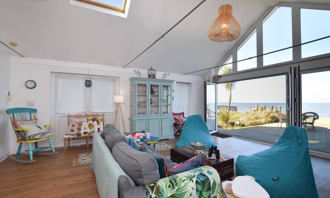Whitstable House | Beach 221 - One Bedroom House, Sleeps 3