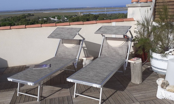 Saint-Pierre-la-Mer Villa | BEACH 5mn. panoramic view : SEA, GARRIGUE .ROOF -TOP. No VIS à VIS