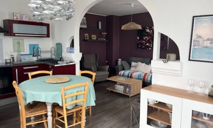 Treffiagat Apartment | Beach accommodation on foot