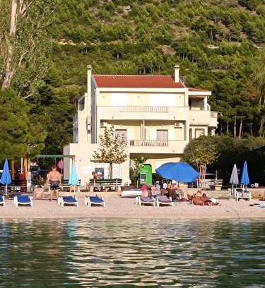 Promajna Apartment | Beach apartments Promajna