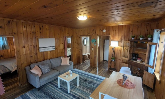 Prudenville House | Beach Bungalow - Cabin #1