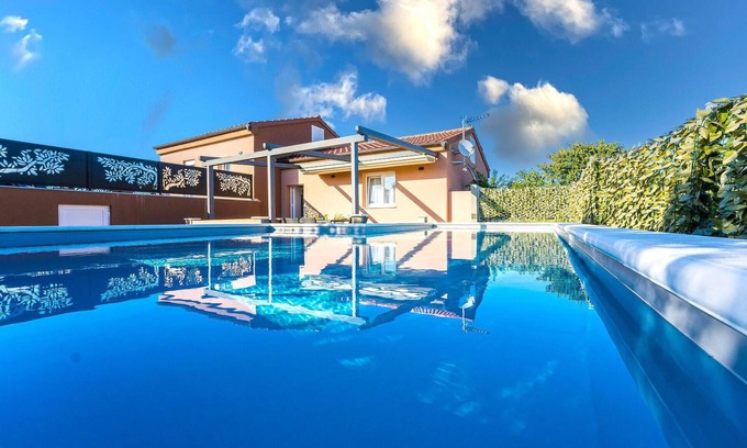 Vir House | Beach front home in Vir