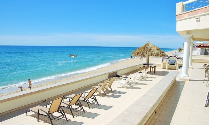 Las Conchas House | 🐬 BEACH FRONT 🐬 Palapas, Firepit, Upstairs Deck, Whole House - PLAYA ARCADIA